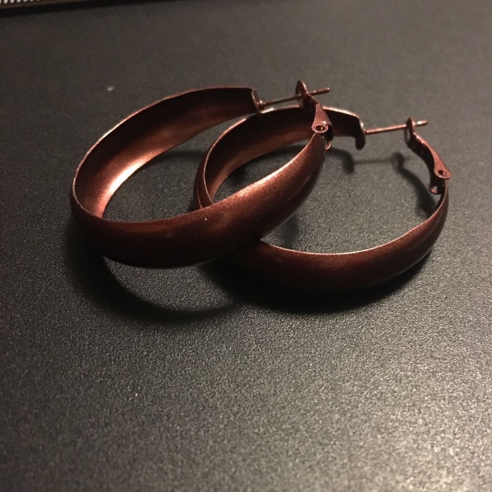 3/15 Bronze color hoop earrings. - Picture 4 of 7